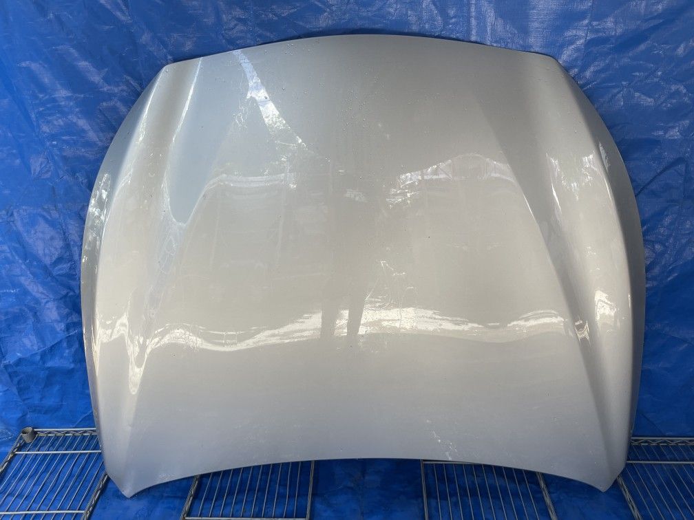 2014 - 2018 INFINITI Q50 HOOD BONNET COVER ASSEMBLY SILVER (K23)