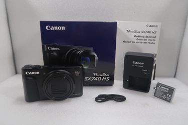 Canon sx740