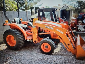 Kubota L2501 Tractor 