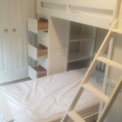 Bunk Beds With Desk And Drawers