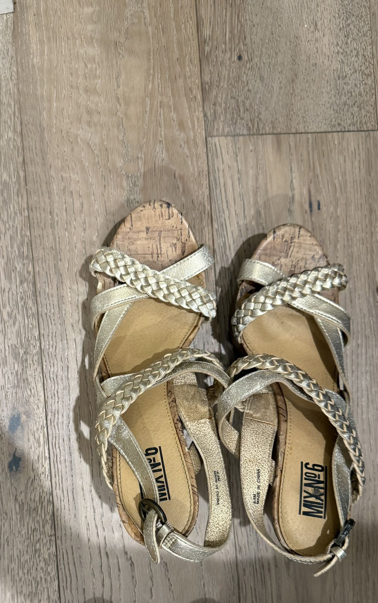 Mix No6 Gold and wood look Wedges Size 8.5