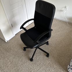 Office chair **MOVE OUT SALE**
