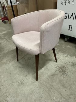 Pink OSF Cinque chair