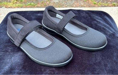 Orthofeet Springfield Black Orthopedic Mary Jane Shoes Women's 8.5 Wide NWOB