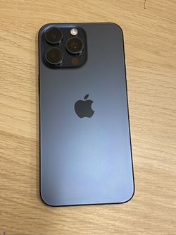 iPhone 15 Pro Max Fully Unlocked
