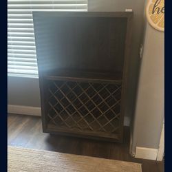 Hutch / Wine Rack