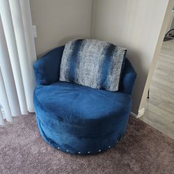 Couch W/Chaise And Matching Chair