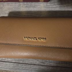 Authentic MK Wallet