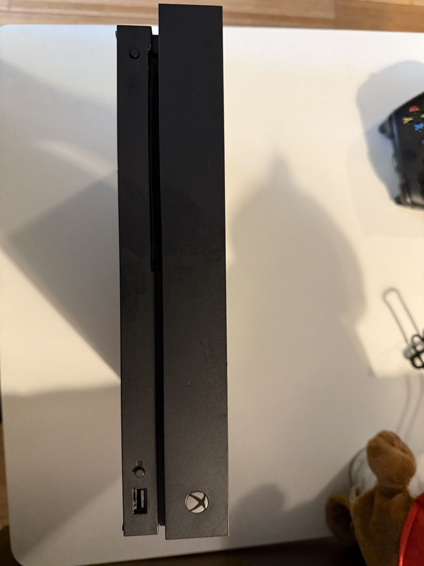 Xbox one X 1tb