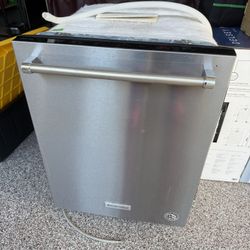 Kitchenaid 24” SS Dishwasher