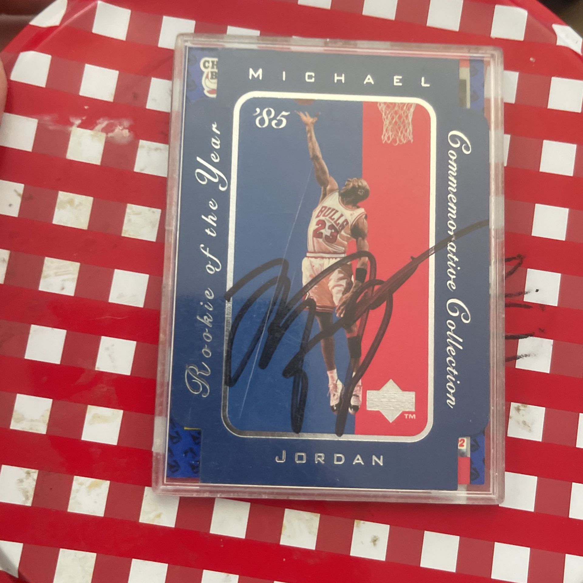 Michael Jordan Autographed Rookie of the year 85 