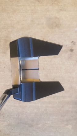 Never compromise reserve 4 putter. Excellent shape . Great feel and balance
