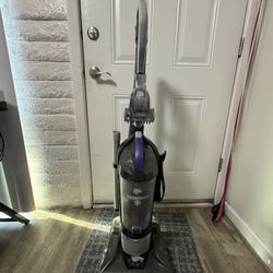 Dirt Devil Power Max Pet Vacuum