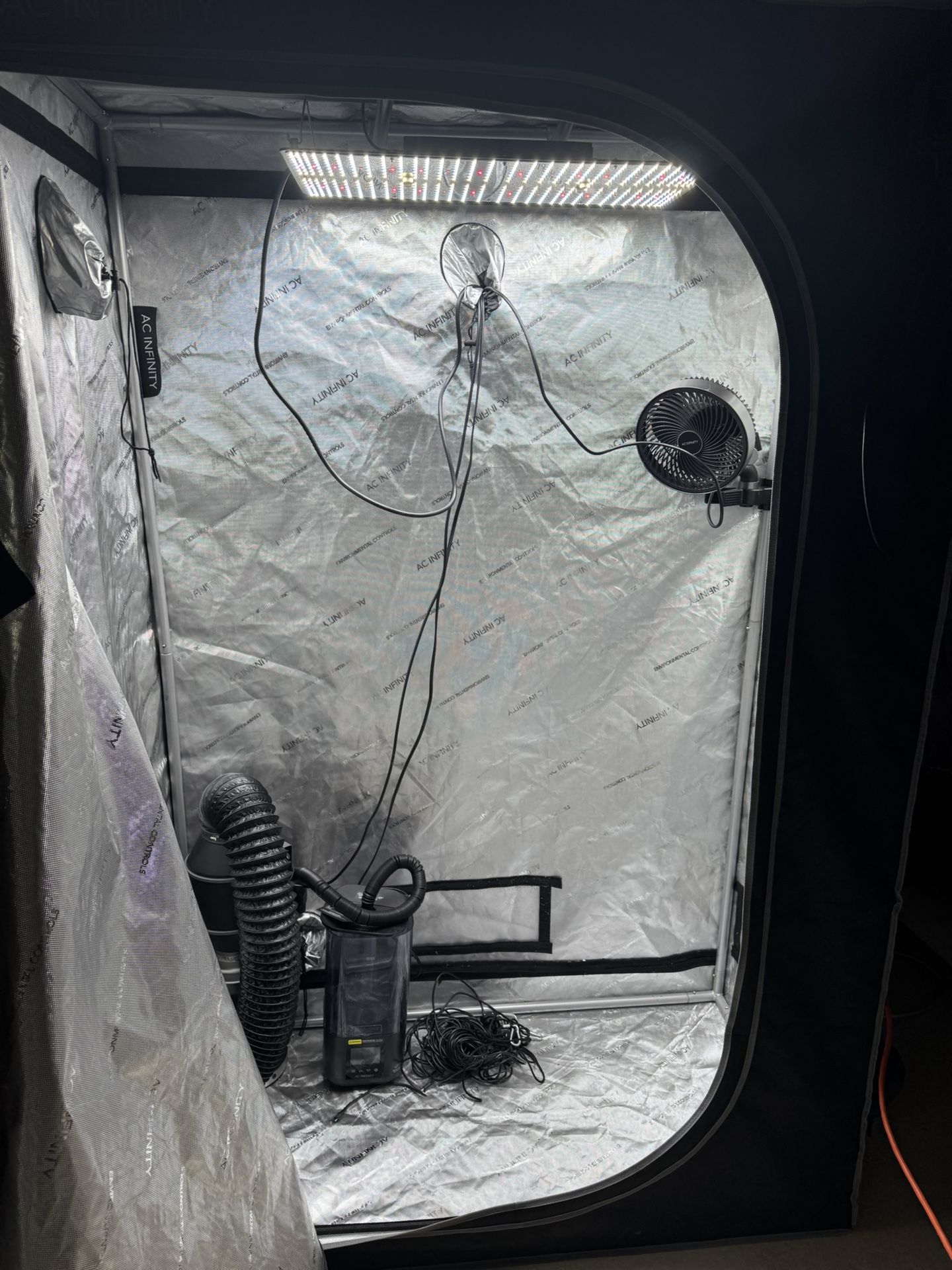 Grow Tent 