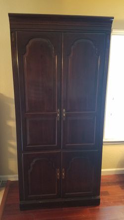Ethan Allen Cabinet