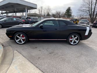 2010 DODGE CHALLENGER