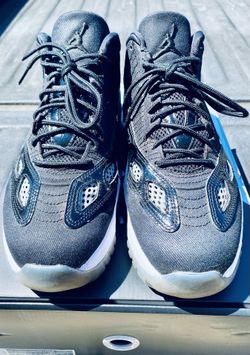 Air Jordan 11 Low IE 