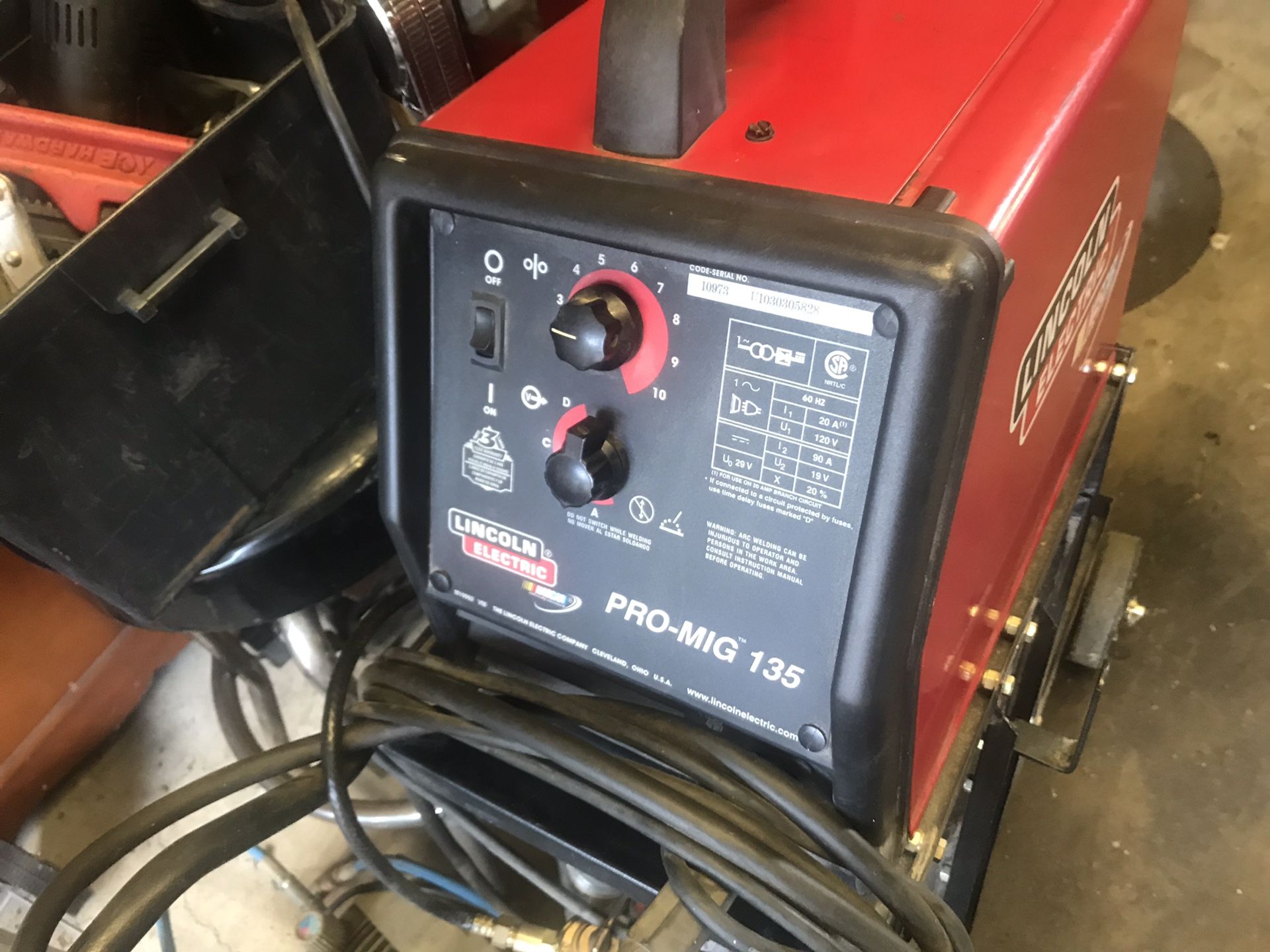 Lincoln pro mig 135 nascar welder for Sale in Richmond, VA OfferUp