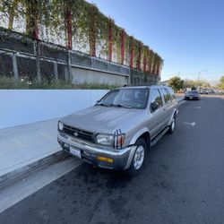 1999 Nissan Pathfinder