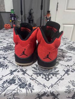 Air Jordan 5 Dunk on Mars – Women’s Size 6.5