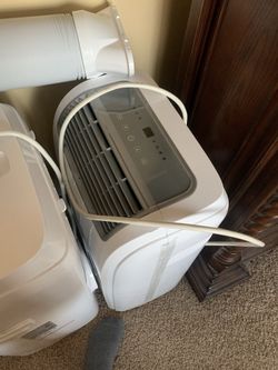 Black + Decker 8,000 / 8000 BTU portable window AC unit / heater air conditioner