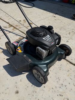 Bolens Gas Push Lawn Mower – Runs & Cuts Great – $80