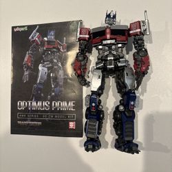 Yolopark AMK Series Optimus Prime Model Kit