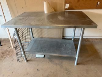 Stainless steel kitchen prep table