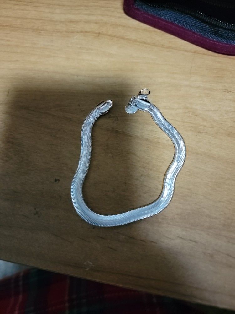 8 Inch Sterling Silver Herringbone Bracelet 