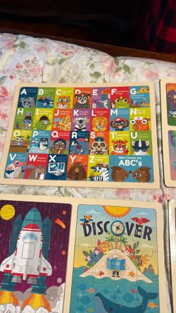 Jigsaw Puzzles On Wooden Trays 