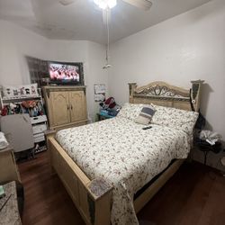 Bedroom set