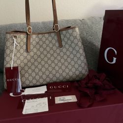 Gucci GG Emblem Large Tote Bag