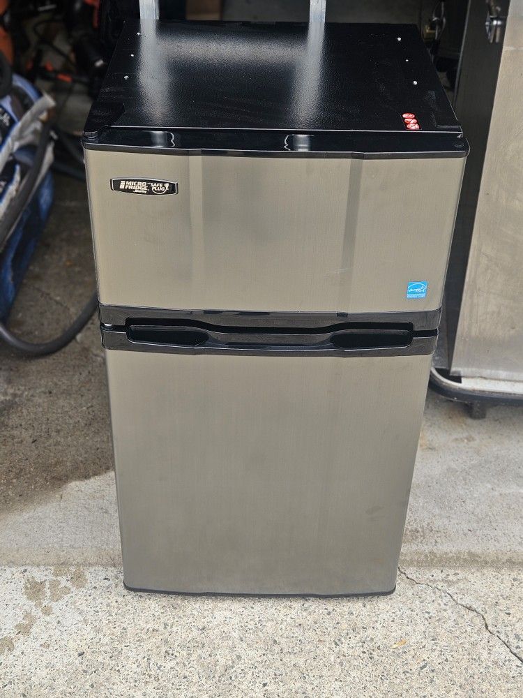 Stianless Micro Fridge Mini Fridge