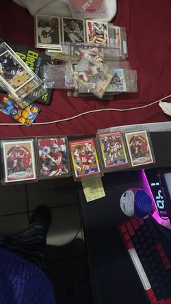 Joe Montana Football Card Lot – 49ers