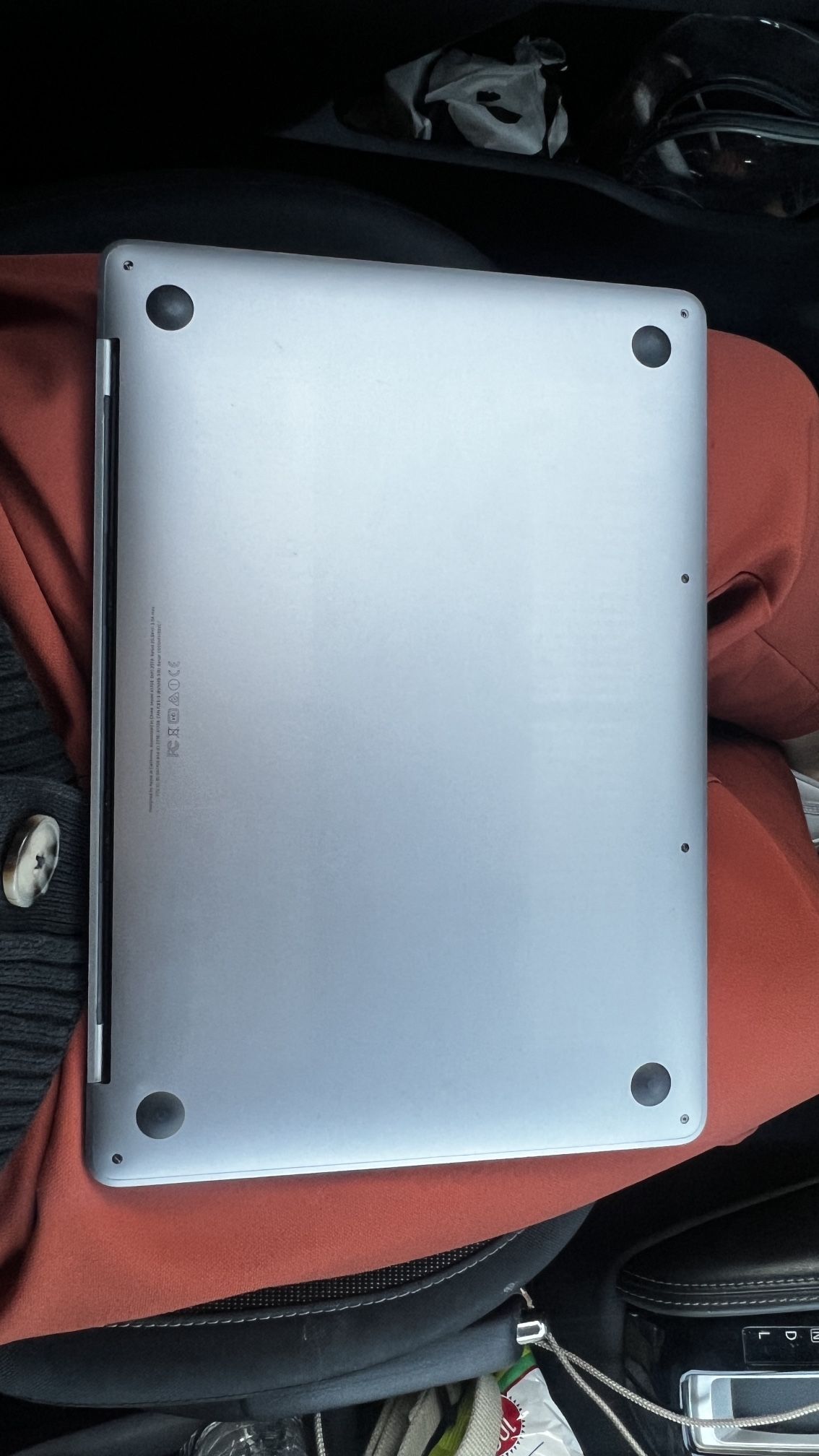 2016 MacBook Pro 258GB