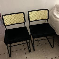 Dining Chairs 