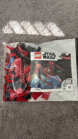 LEGO Star Wars: Major Vonreg's TIE Fighter (75240) Not complete