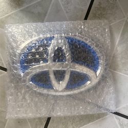 For A Toyota RAV4 Hybrid Logo Brand New