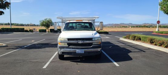2002 Chevy Silverado 3500 HD Flat Bed Work Truck