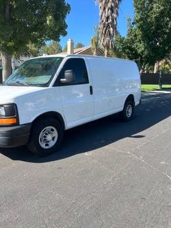 Cargo van 2010 Chevy express cargo van