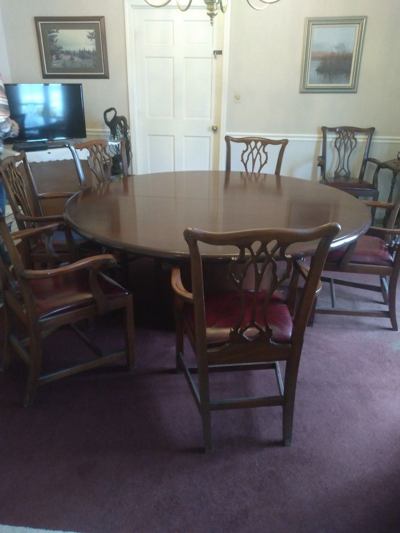 Round Office Table