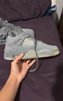 Jordan 4s Kaws 