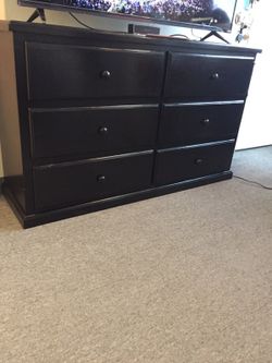 Dresser