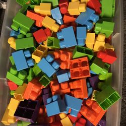 172 Mega Block Legos