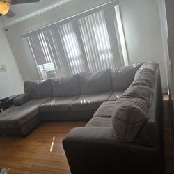 Sectional Couch Brown
