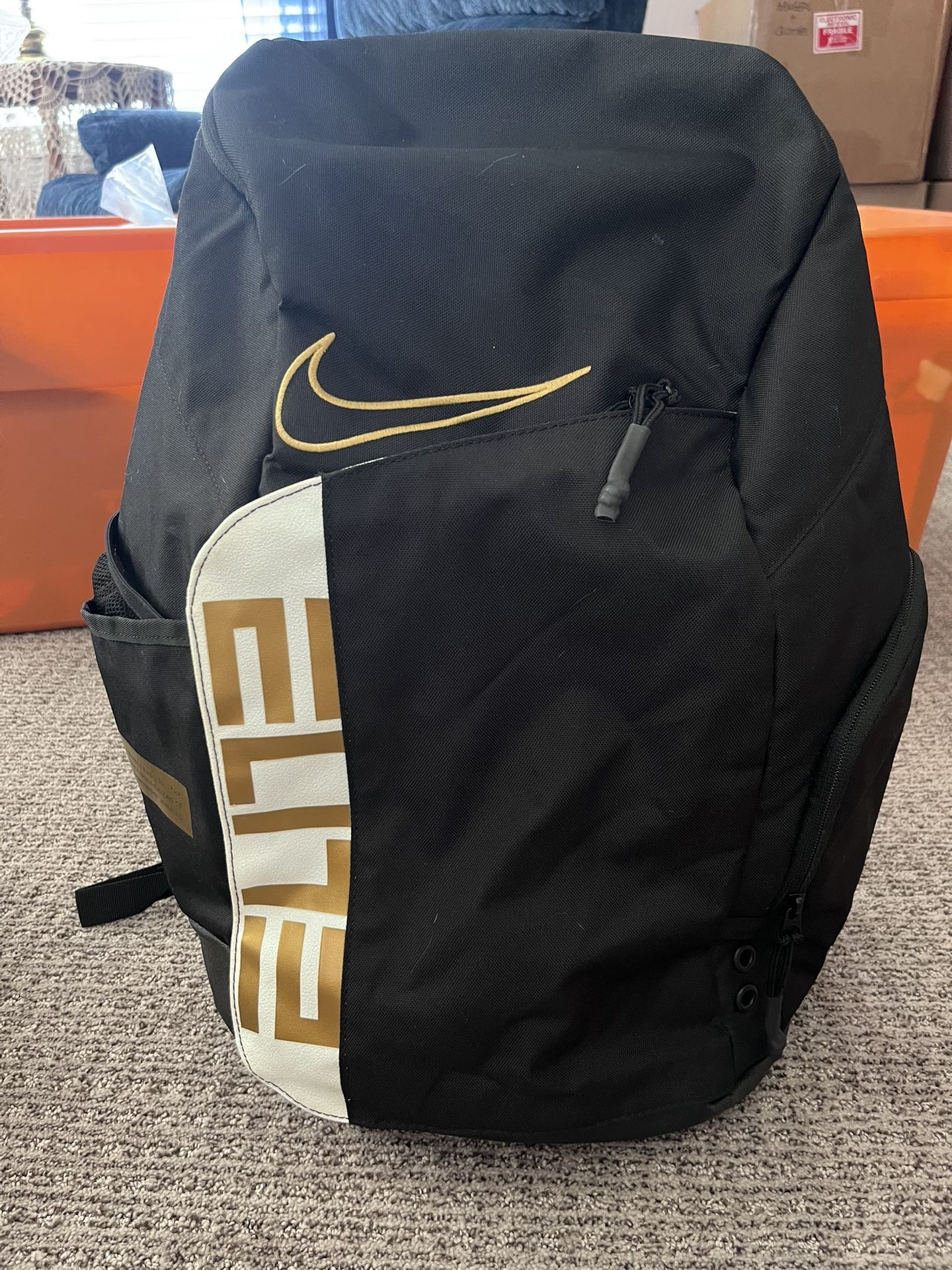 Nike elite bag