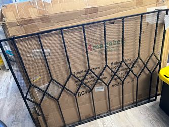 Decorative Brown Fireplace Screens 38x31in Wood Burning Single Panel Wrought Iron Mesh Fireplace Cover Fire