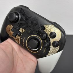 Legend of Zelda Tears of the Kingdom Pro Controller!