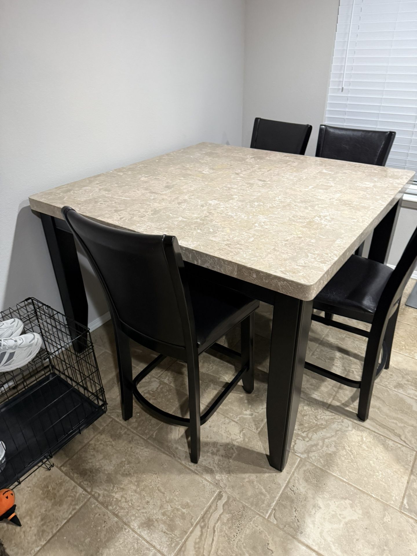 Marble Dining Room Table & Chairs