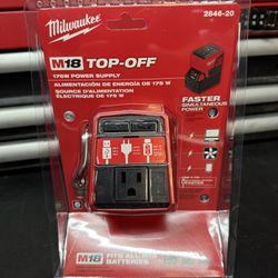 MILWAUKEE M18 18-Volt Lithium-Ion 175-Watt Powered Compact Inverter for M18 Batteries (Tool-Only)